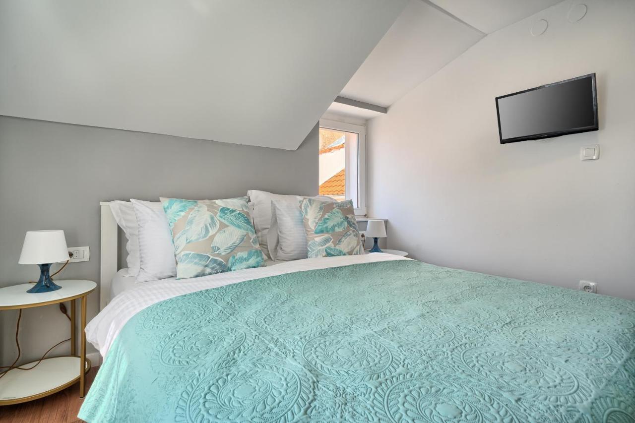 Loft Rooms Split Exterior photo