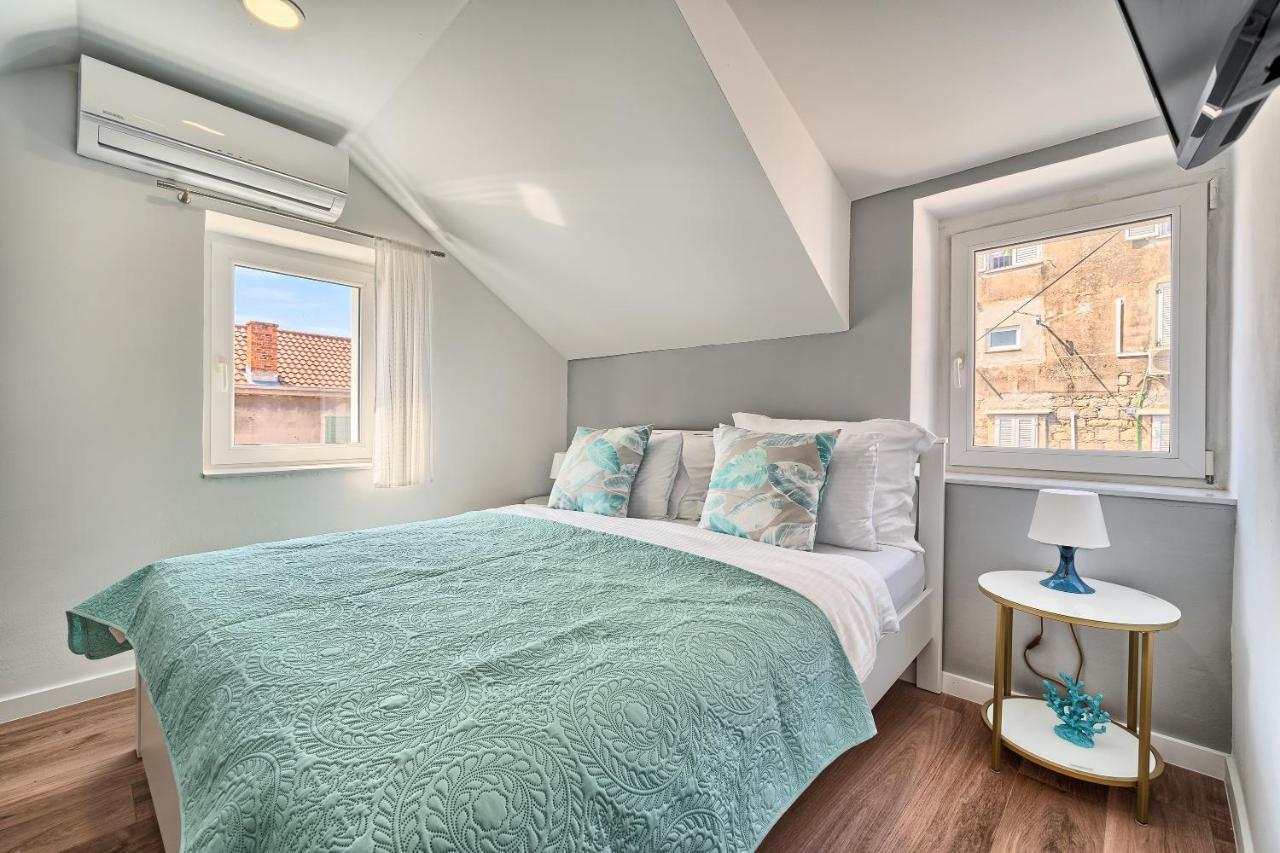 Loft Rooms Split Exterior photo